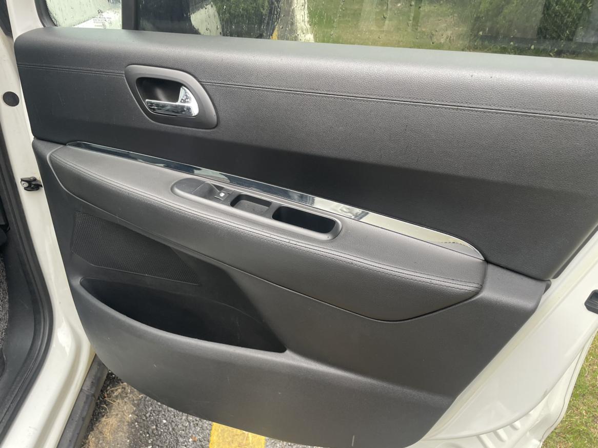 Peugeot 3008 2013 thumb 9