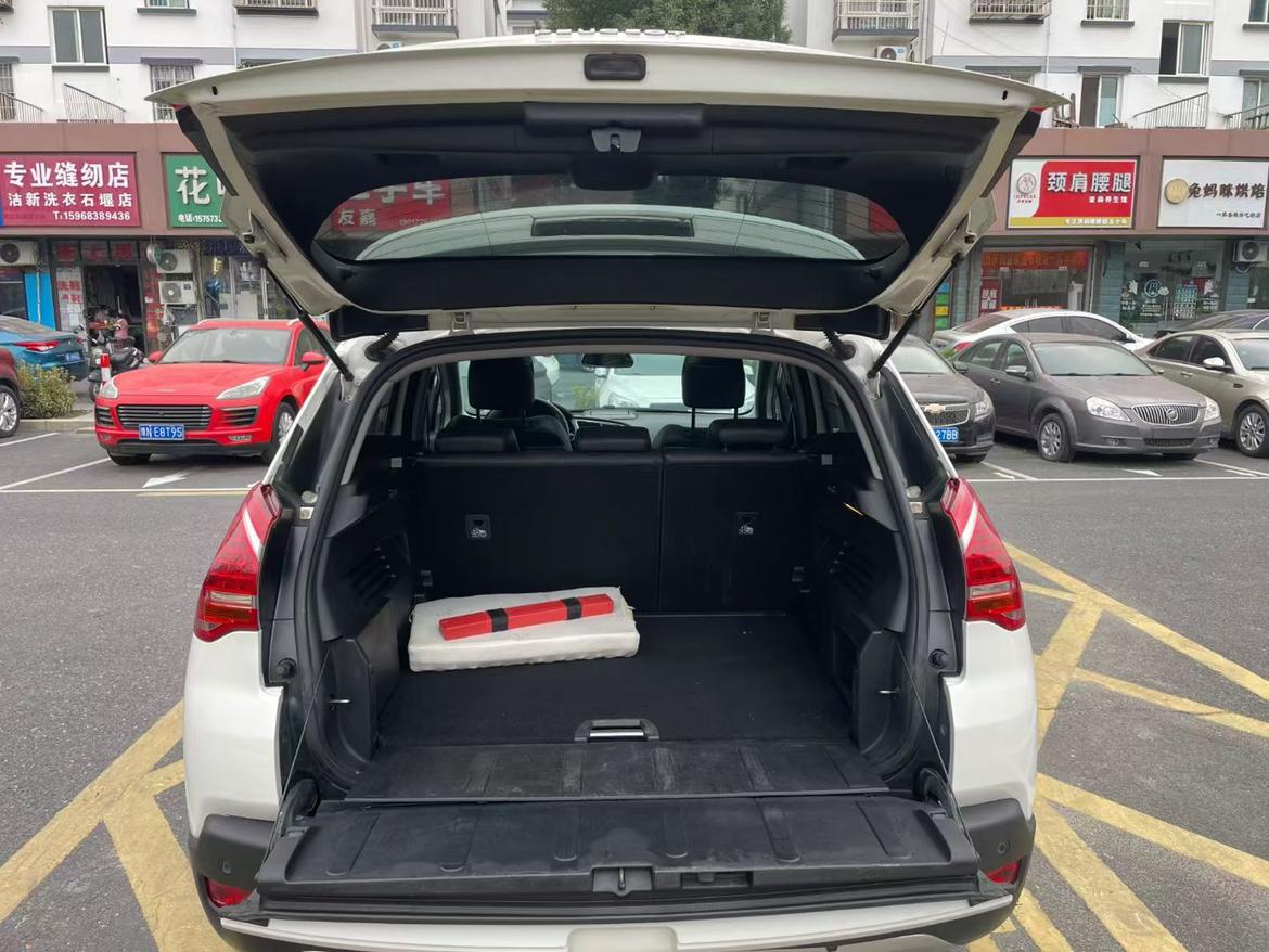 Peugeot 3008 2013 thumb 10