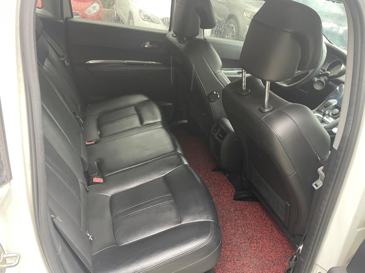 Peugeot 3008 2013 thumb 11