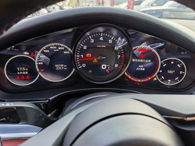 Porsche Panamera 2023 thumb 2