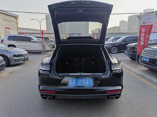 Porsche Panamera 2023 thumb 8