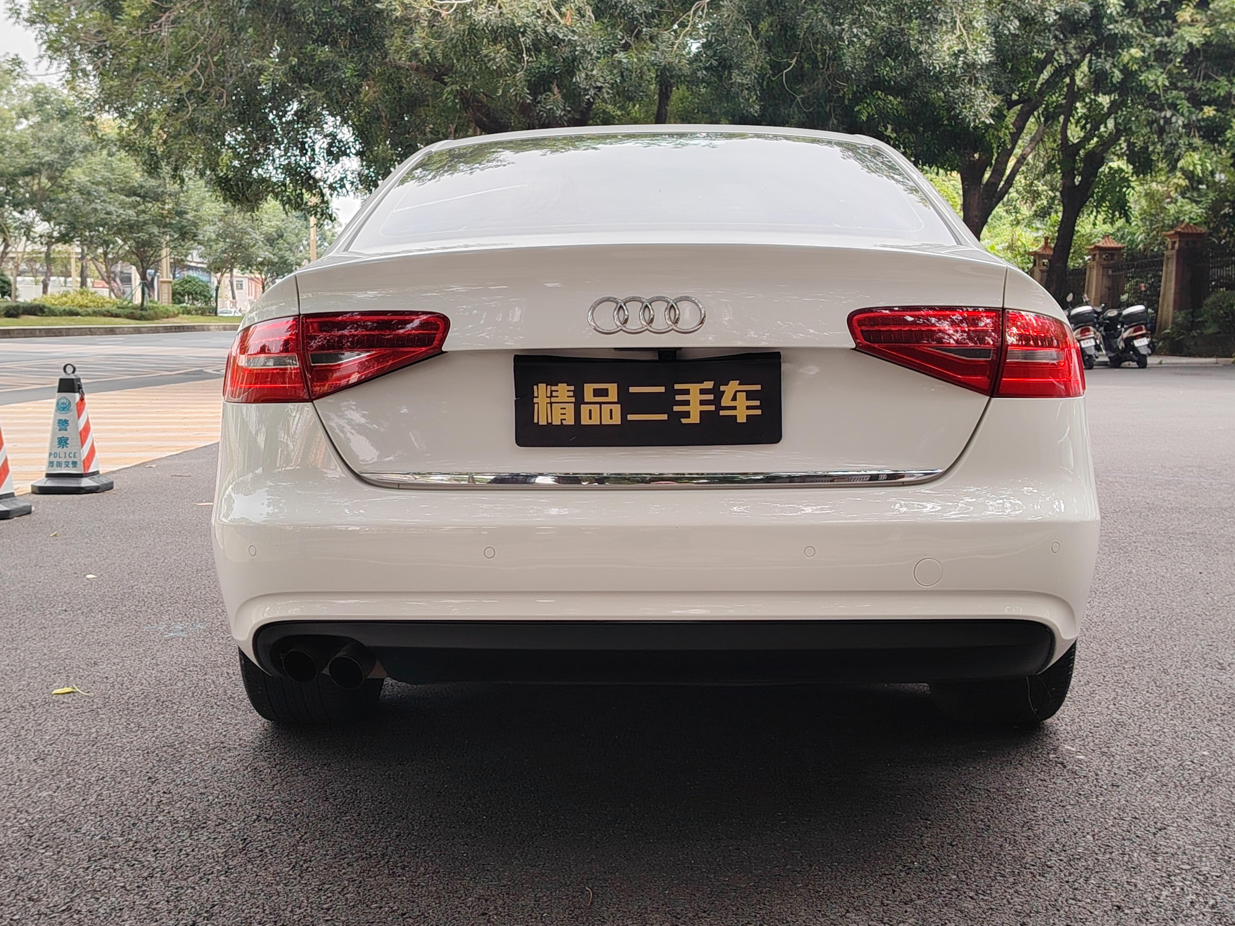 Audi A4 2015 thumb 3