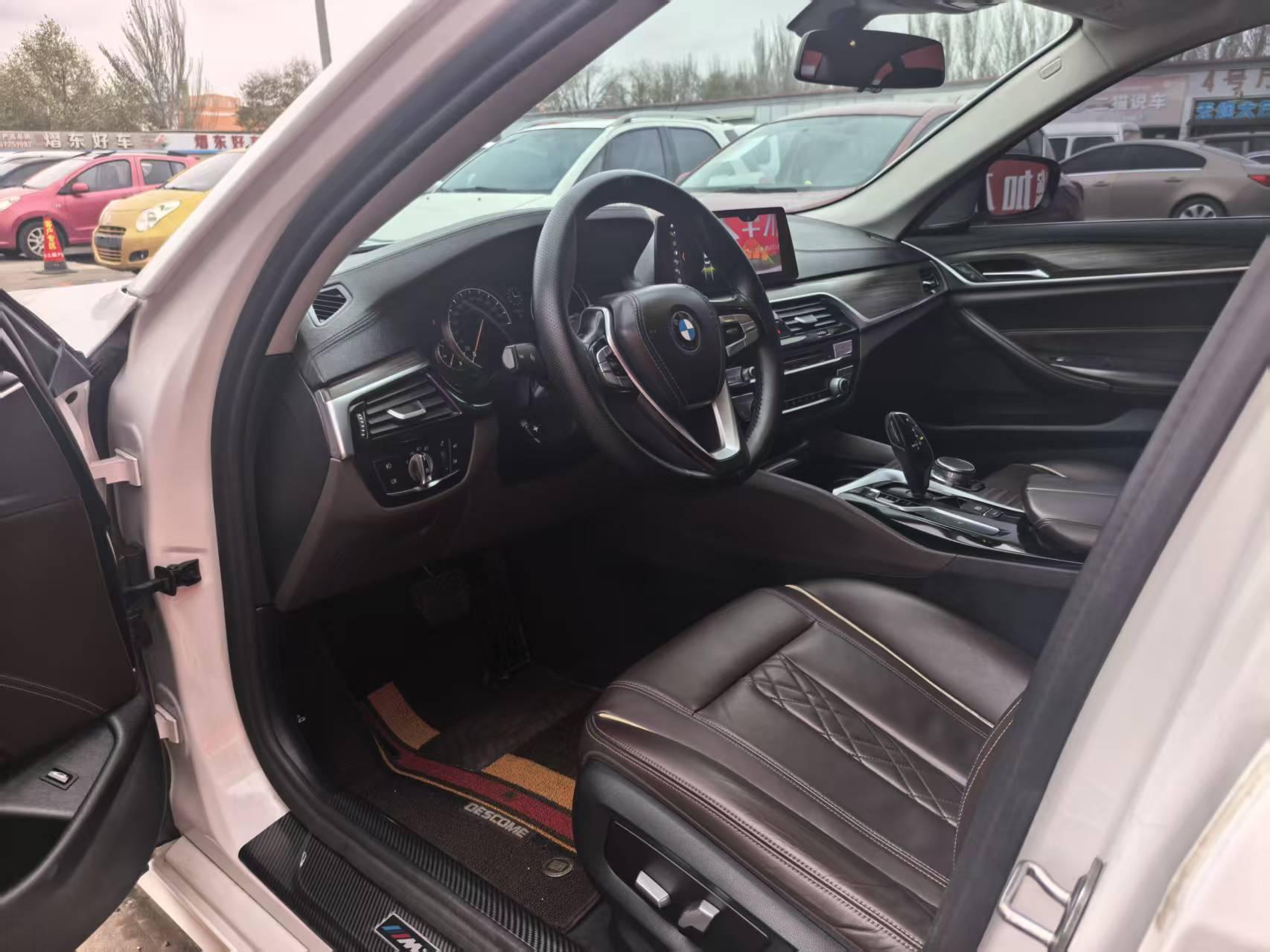 BMW 5 серии 2018 thumb 6