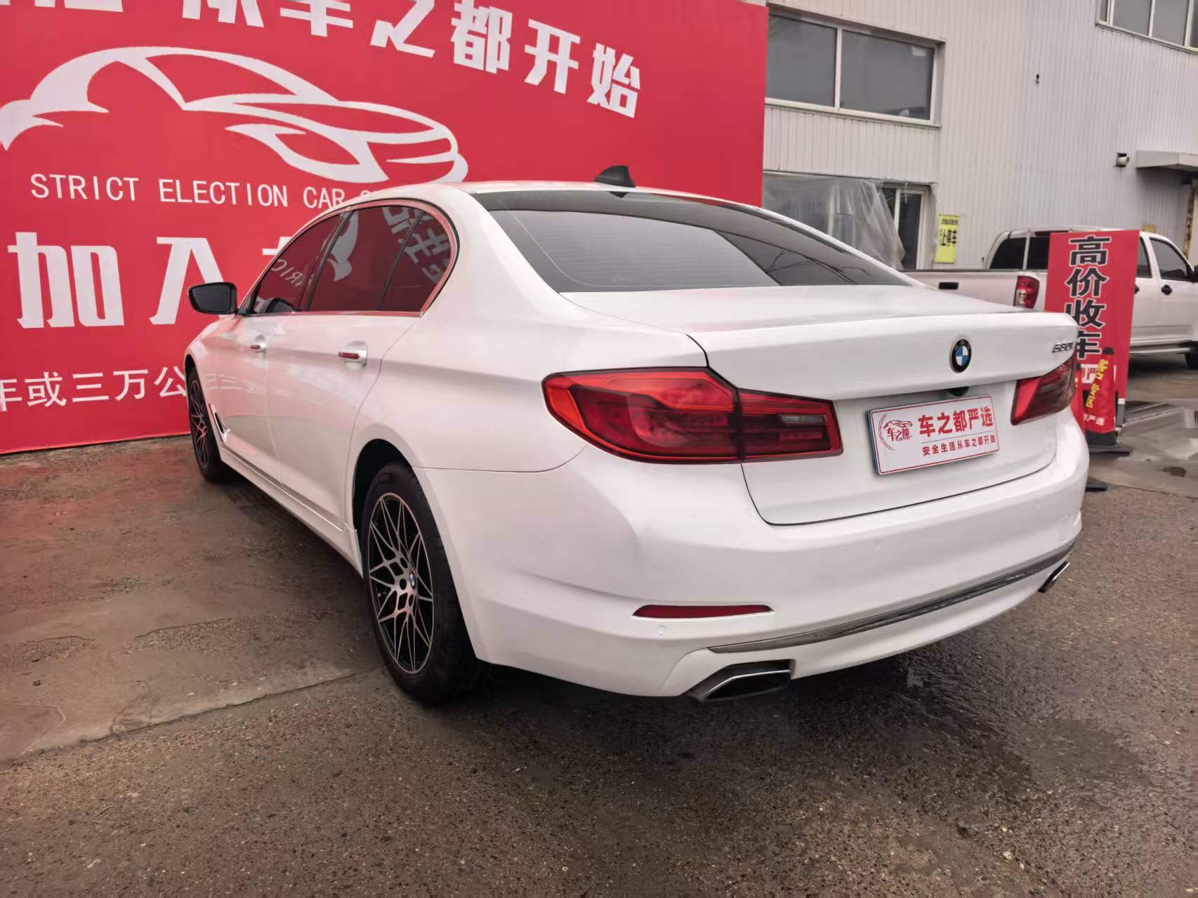 BMW 5 серии 2018 thumb 11