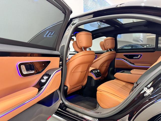 Mercedes-Benz S-Class 2023 thumb 2