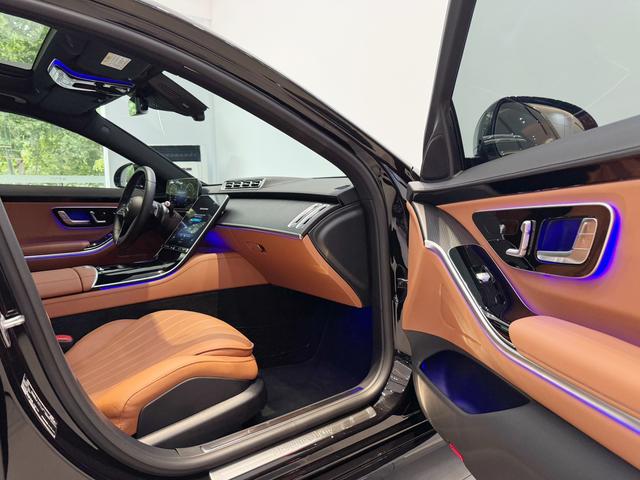 Mercedes-Benz S-Class 2023 thumb 3