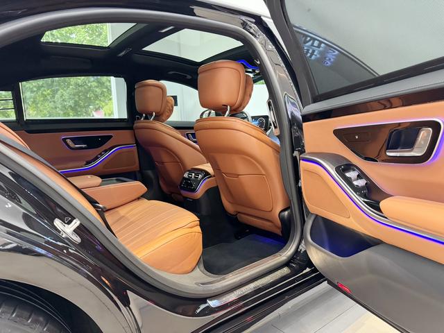 Mercedes-Benz S-Class 2023 thumb 4
