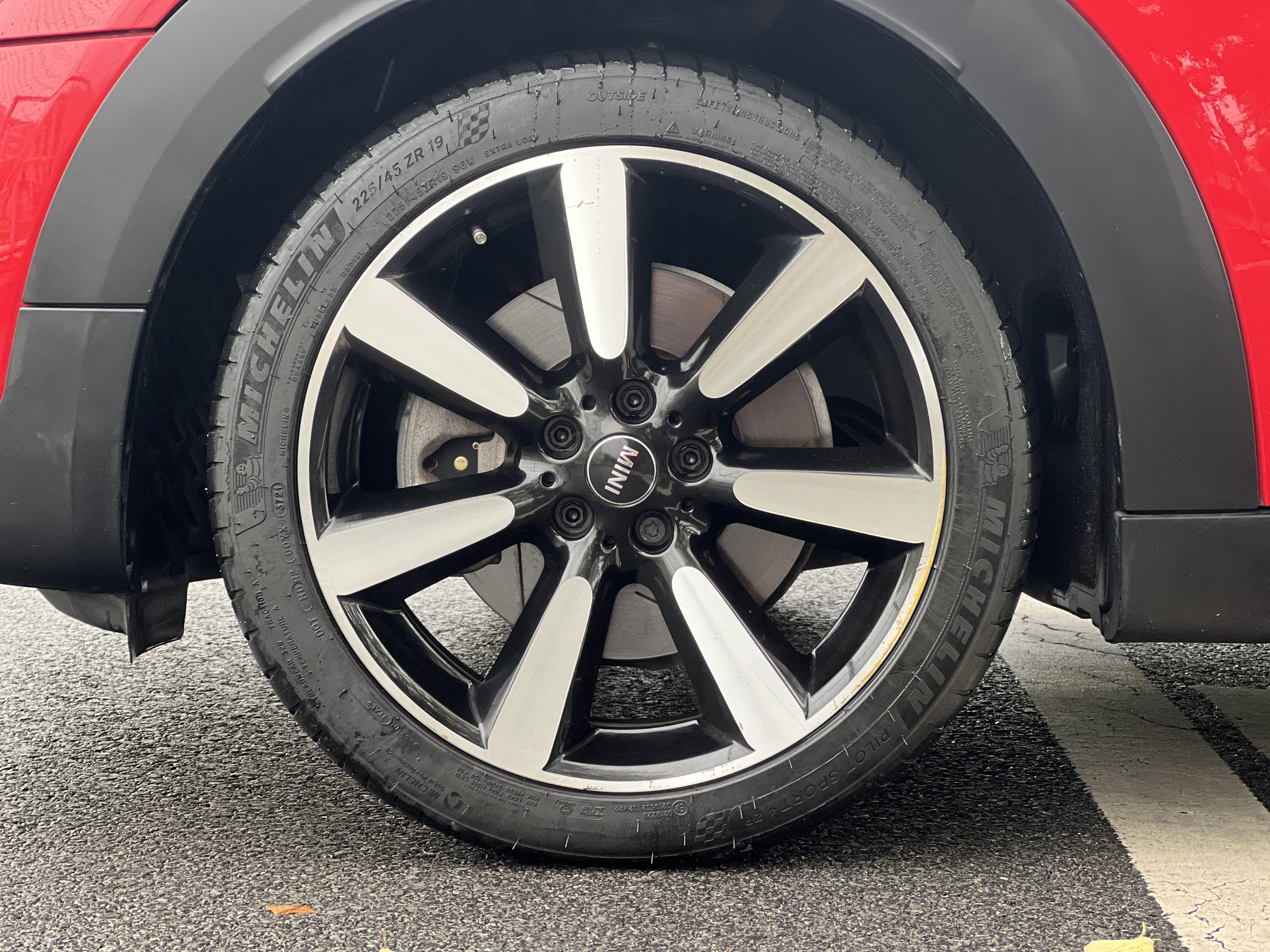 Mini Countryman 2018 thumb 8