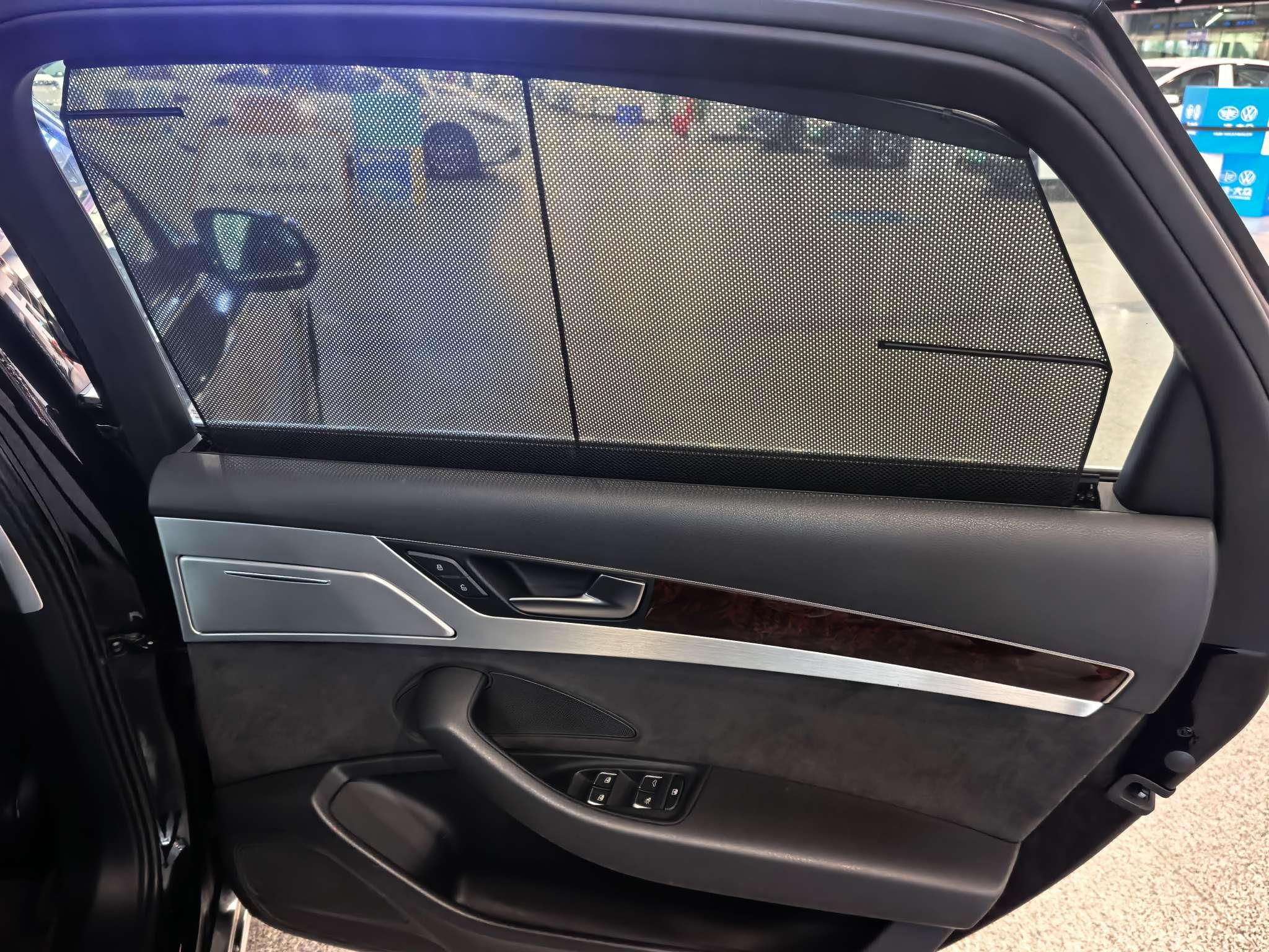 Audi A8 2013 thumb 5