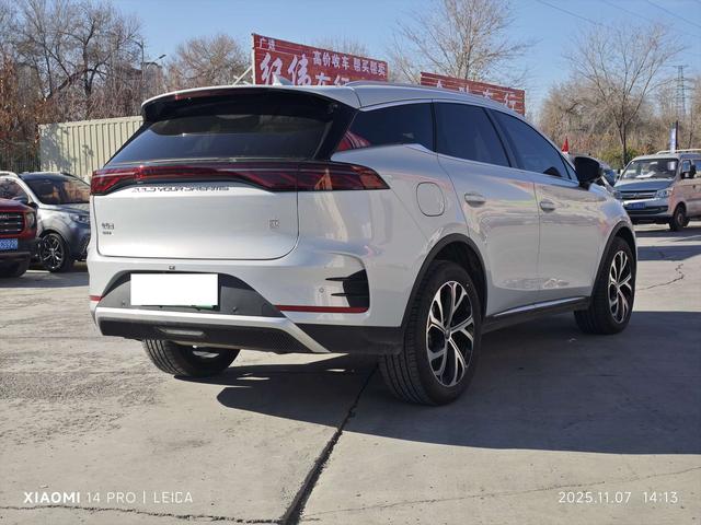 BYD Tang 2025 thumb 3