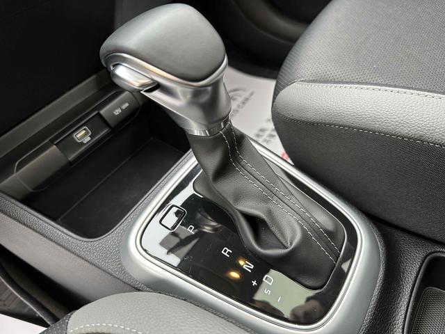 Kia Stonic 2021 thumb 6