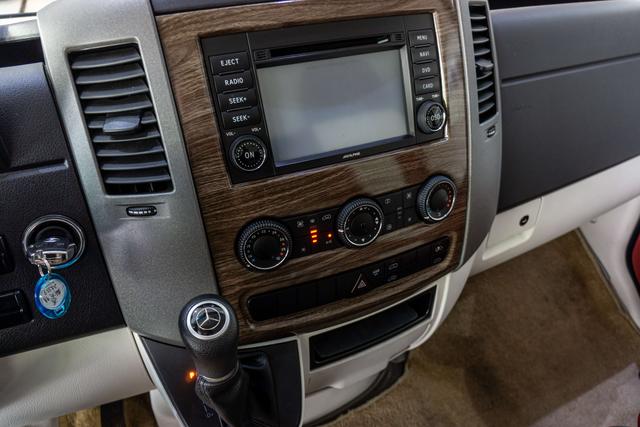 Mercedes-Benz Sprinter 2015 thumb 4
