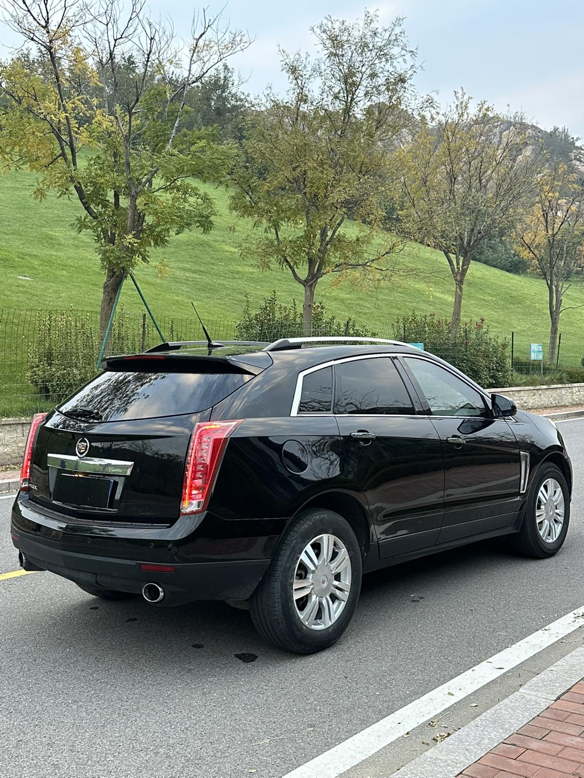 Cadillac SRX 2016 thumb 4