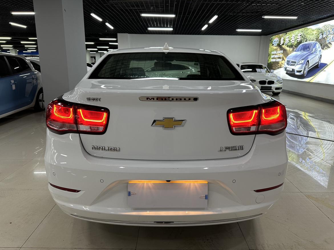 Chevrolet Malibu 2018 thumb 4