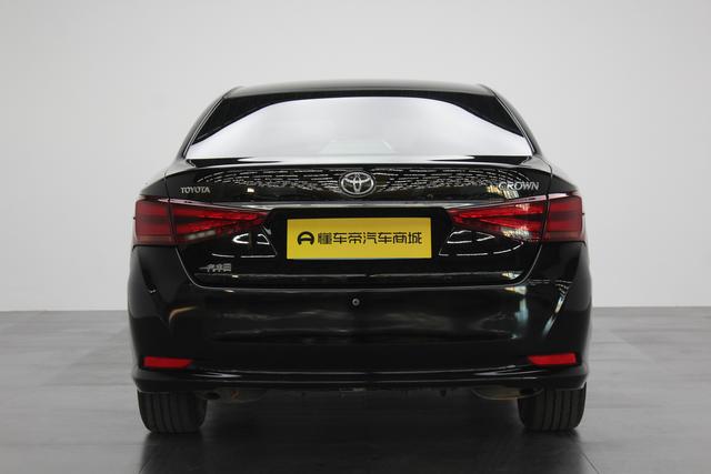 Toyota Crown 2015 thumb 4