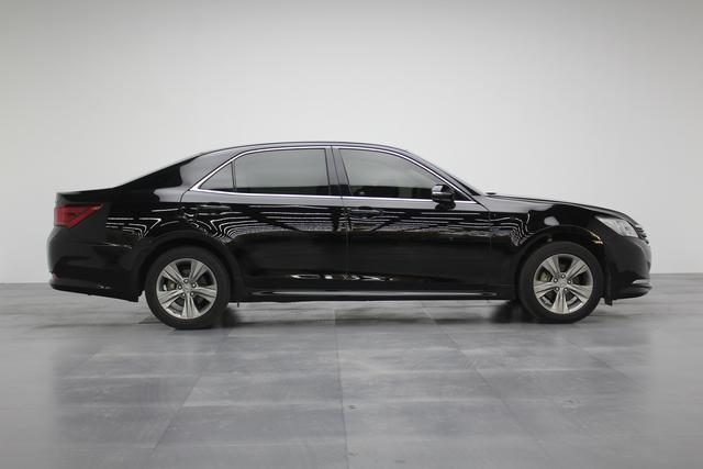 Toyota Crown 2015 thumb 6