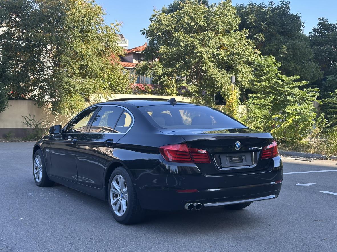 BMW 5 серии 2013 thumb 3