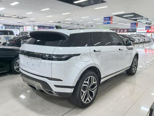 Land Rover Range Rover Velar 2023 thumb 3