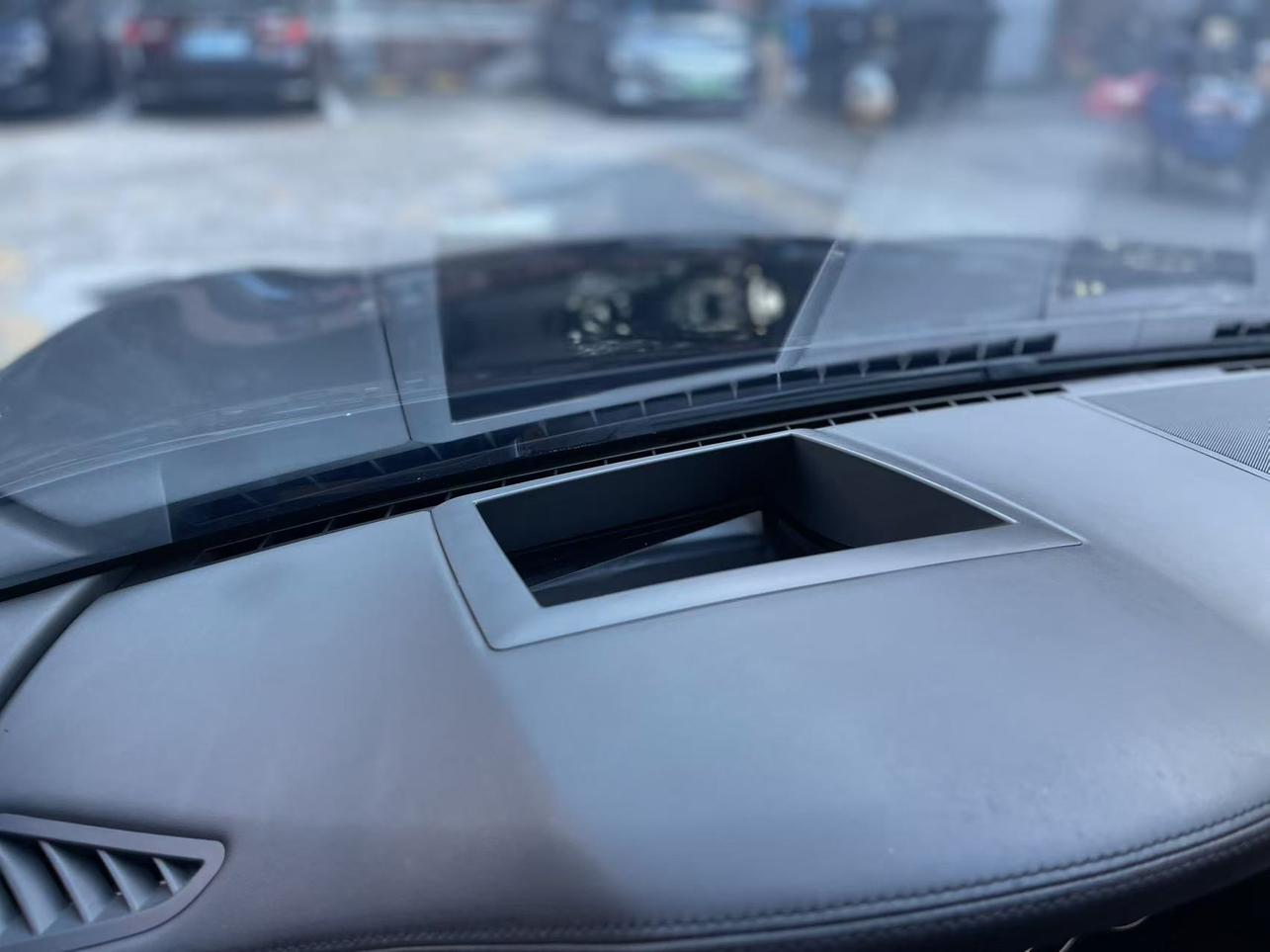 BMW 7 серии 2016 thumb 12