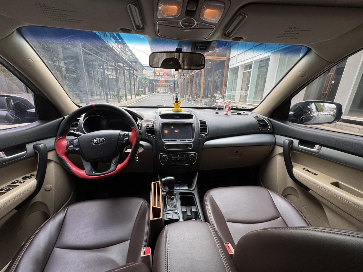 Kia Sorento 2014 thumb 5