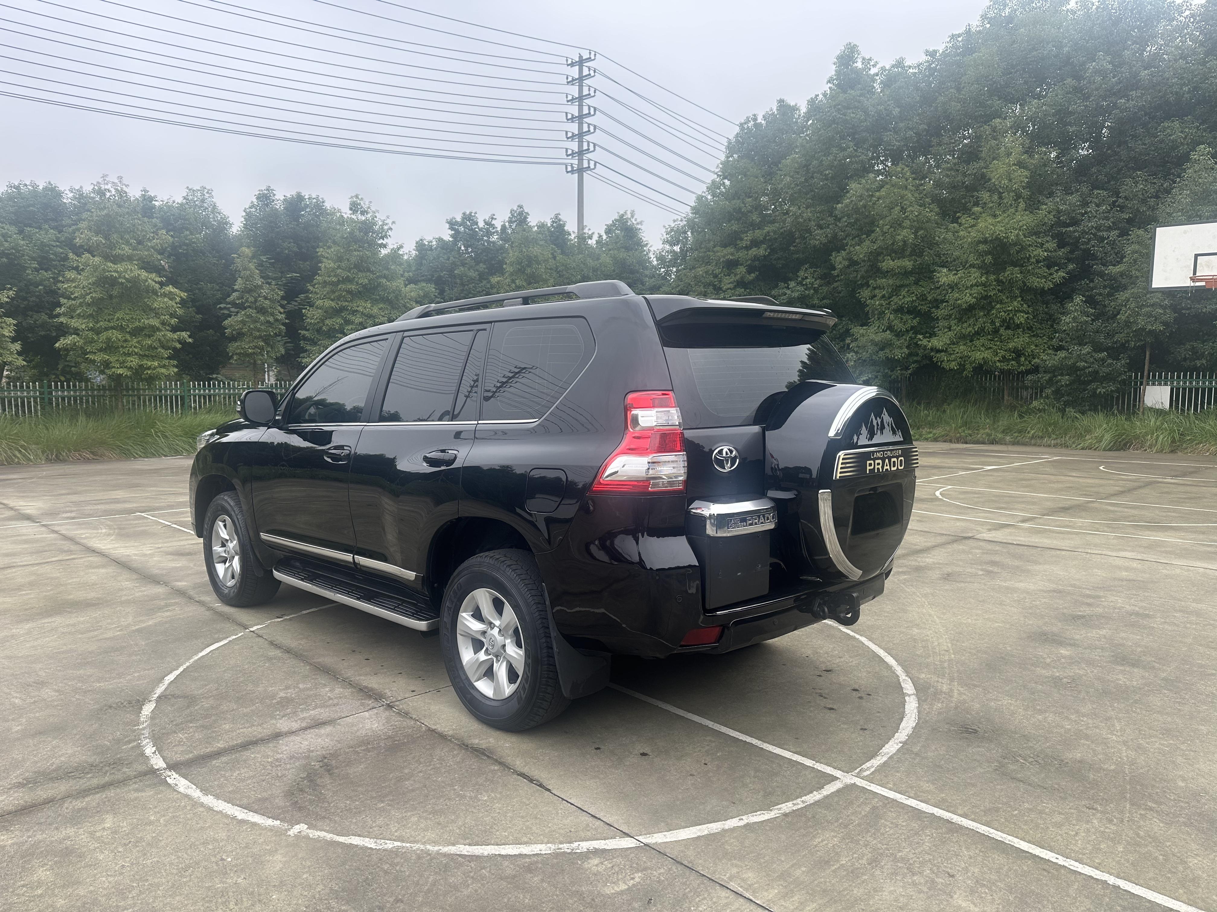 Toyota Land Cruiser Prado 2015 thumb 3