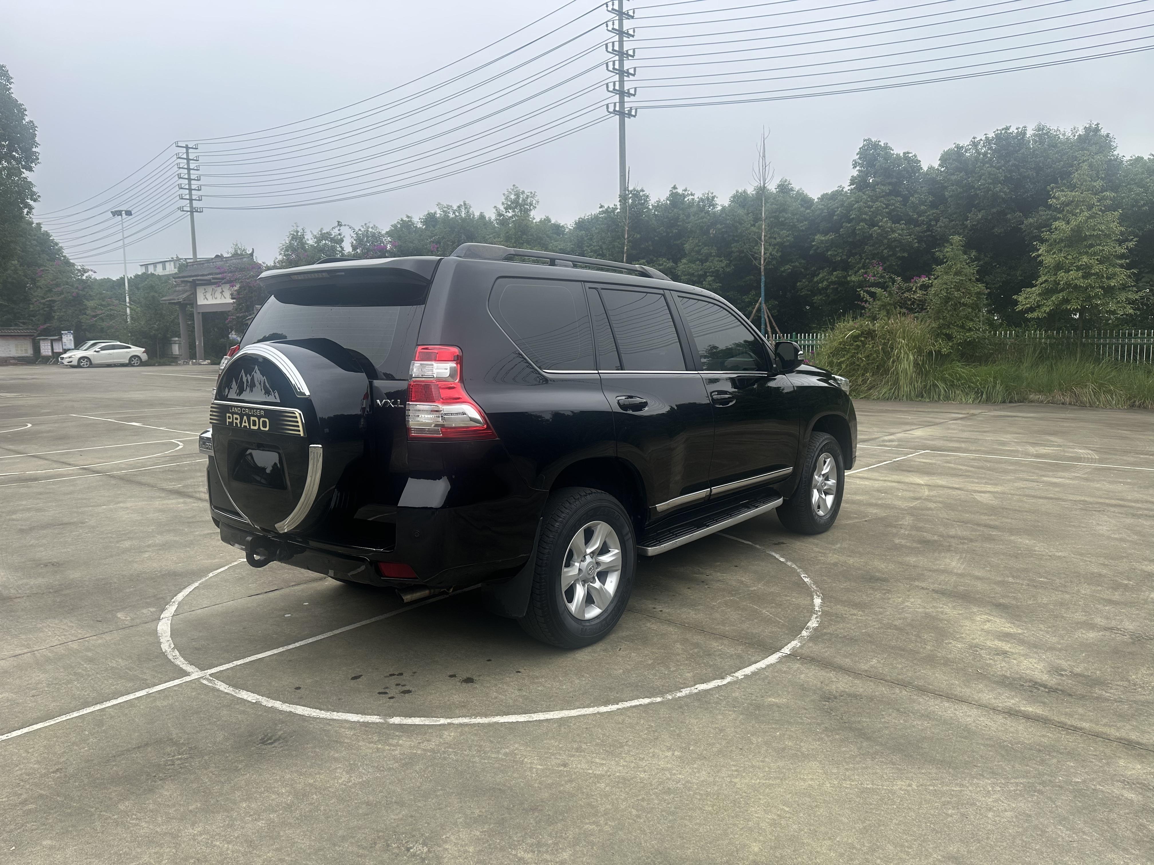 Toyota Land Cruiser Prado 2015 thumb 4