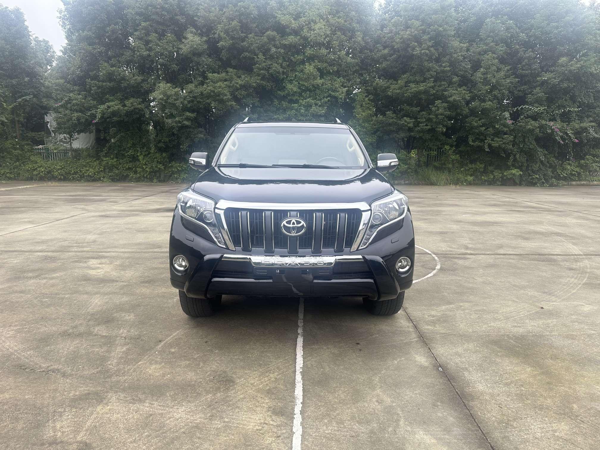 Toyota Land Cruiser Prado 2015 thumb 12