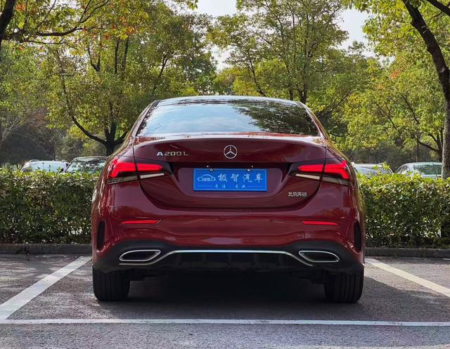 Mercedes-Benz A-Class 2020 thumb 3