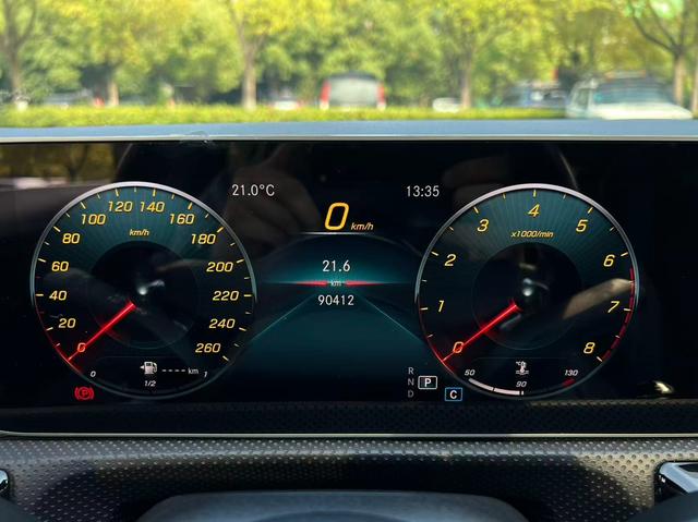 Mercedes-Benz A-Class 2020 thumb 12