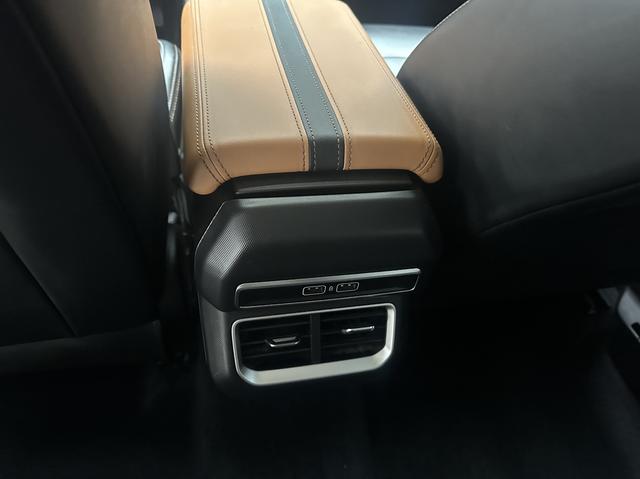 Geely Icon 2020 thumb 4
