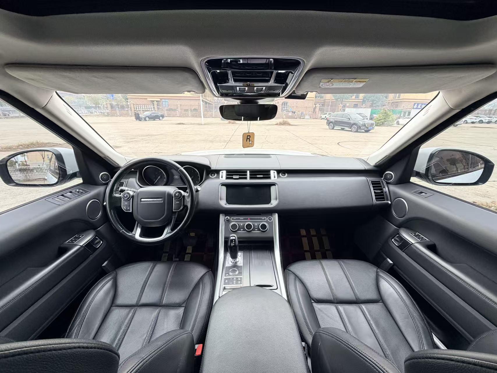 Land Rover Range Rover Sport 2018 thumb 5