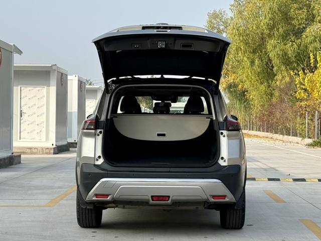 Nissan X-Trail 2023 thumb 6