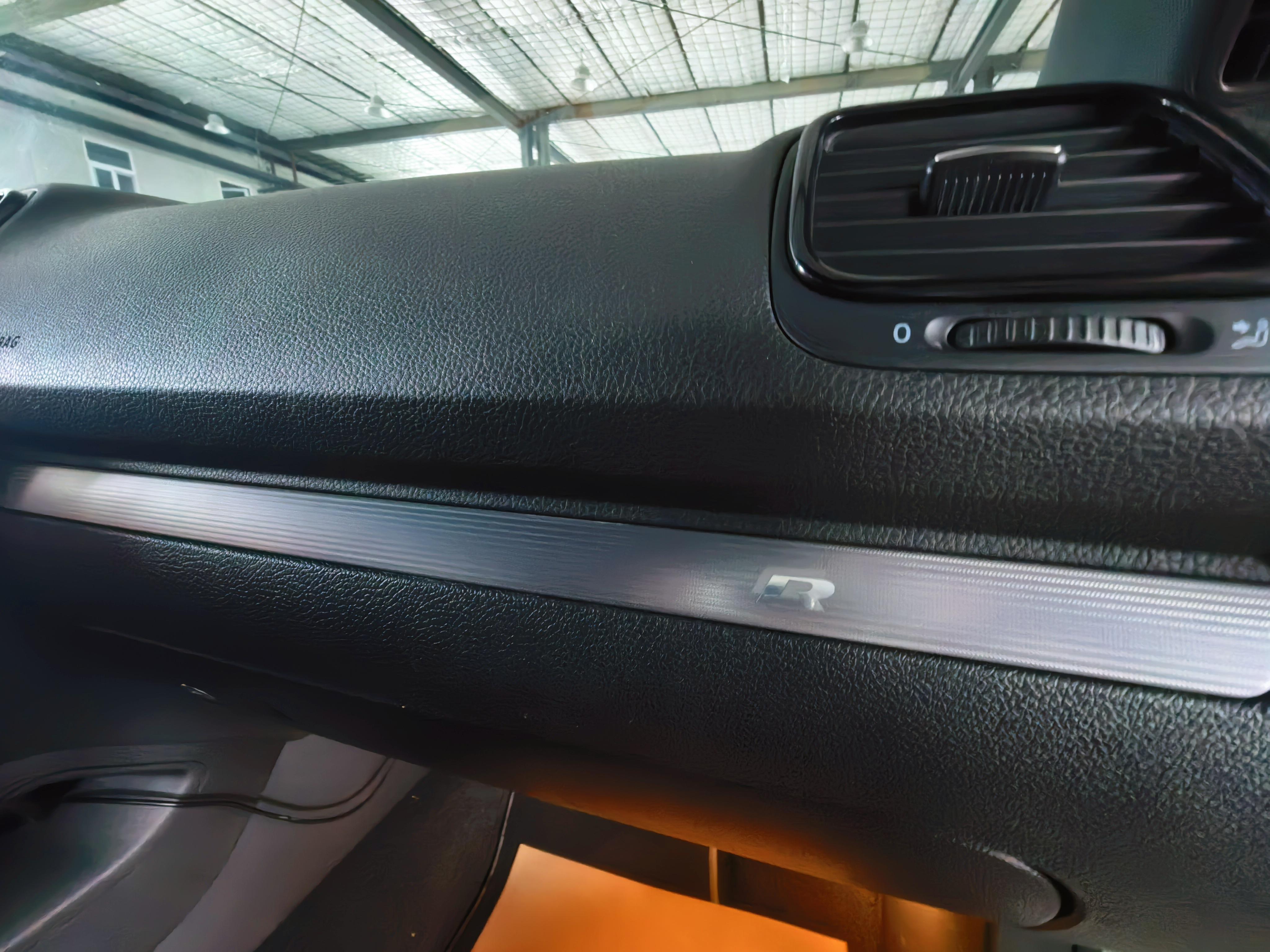 Volkswagen Scirocco 2014 thumb 9