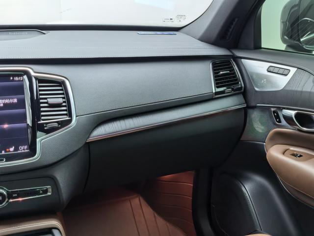Volvo XC90 2022 thumb 6