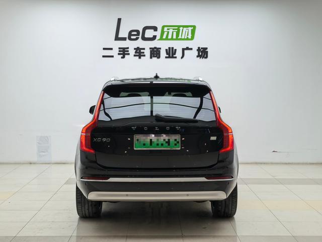 Volvo XC90 2022 thumb 10