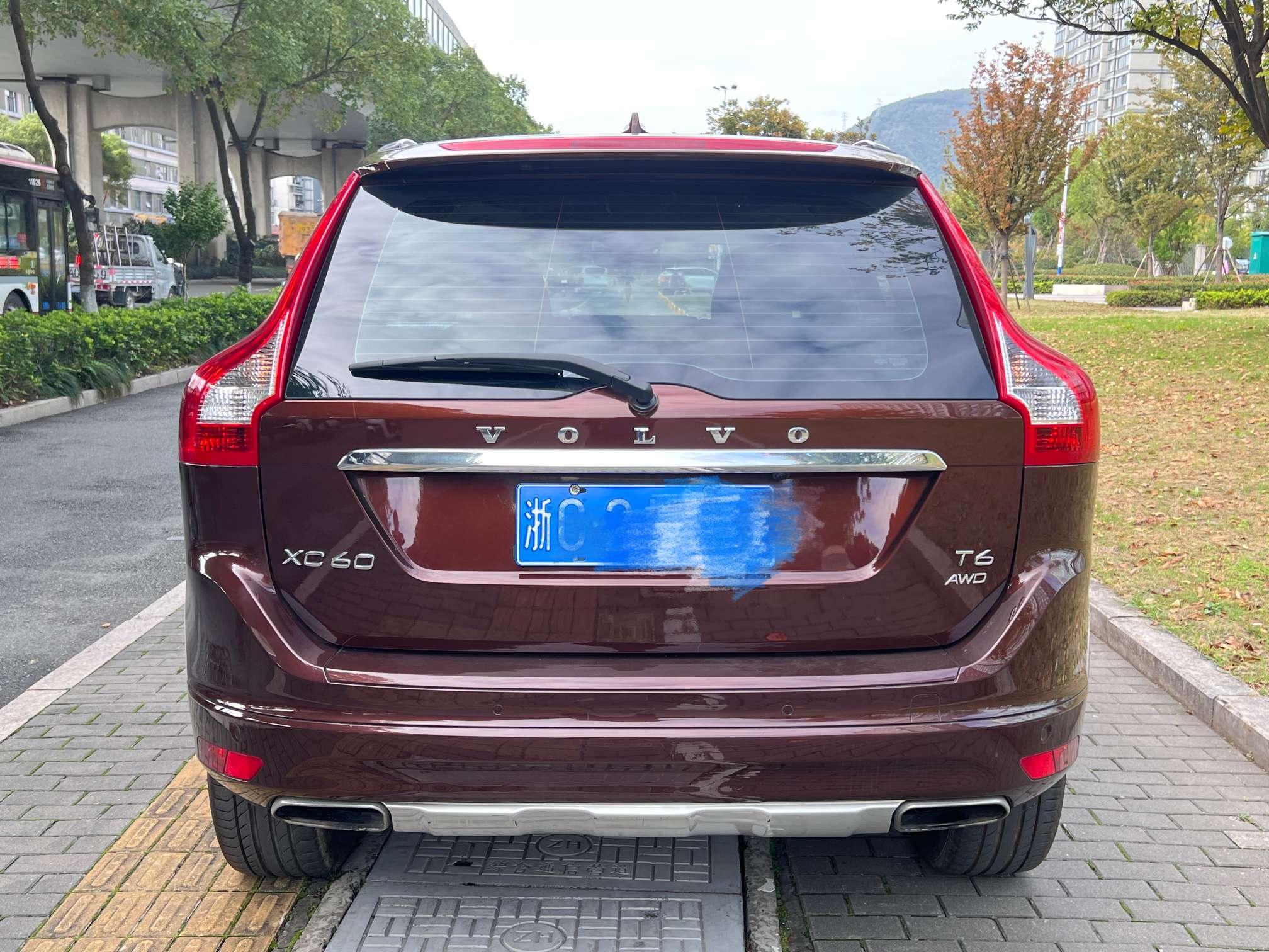 Volvo XC60 2014 thumb 4