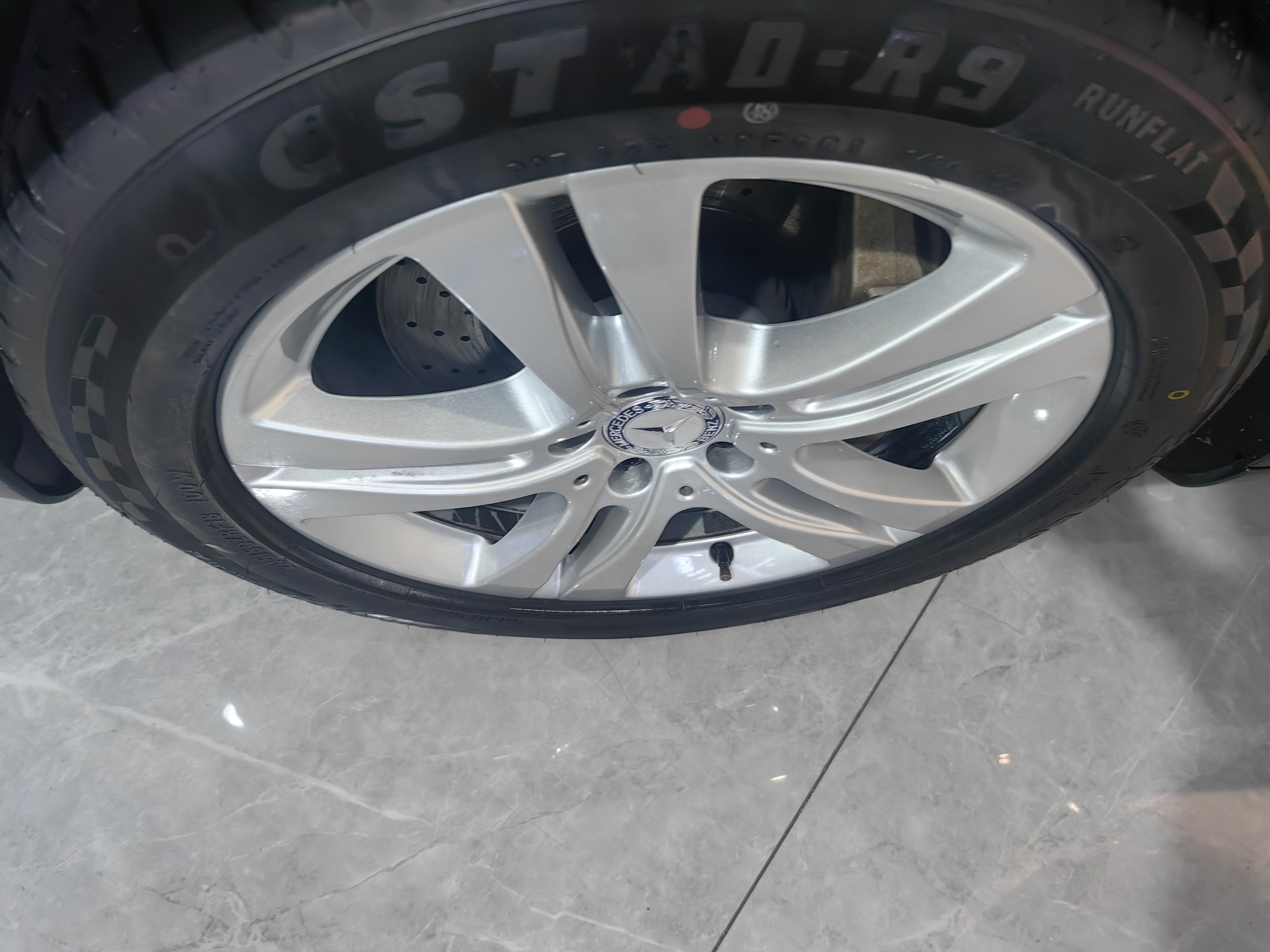 Mercedes-Benz S-Class 2017 thumb 4