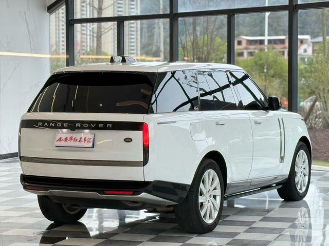 Land Rover Range Rover 2023 thumb 2