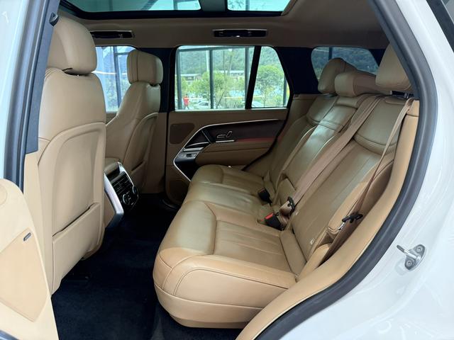 Land Rover Range Rover 2023 thumb 4