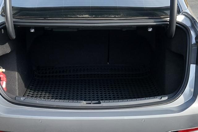Ford Mondeo 2023 thumb 12