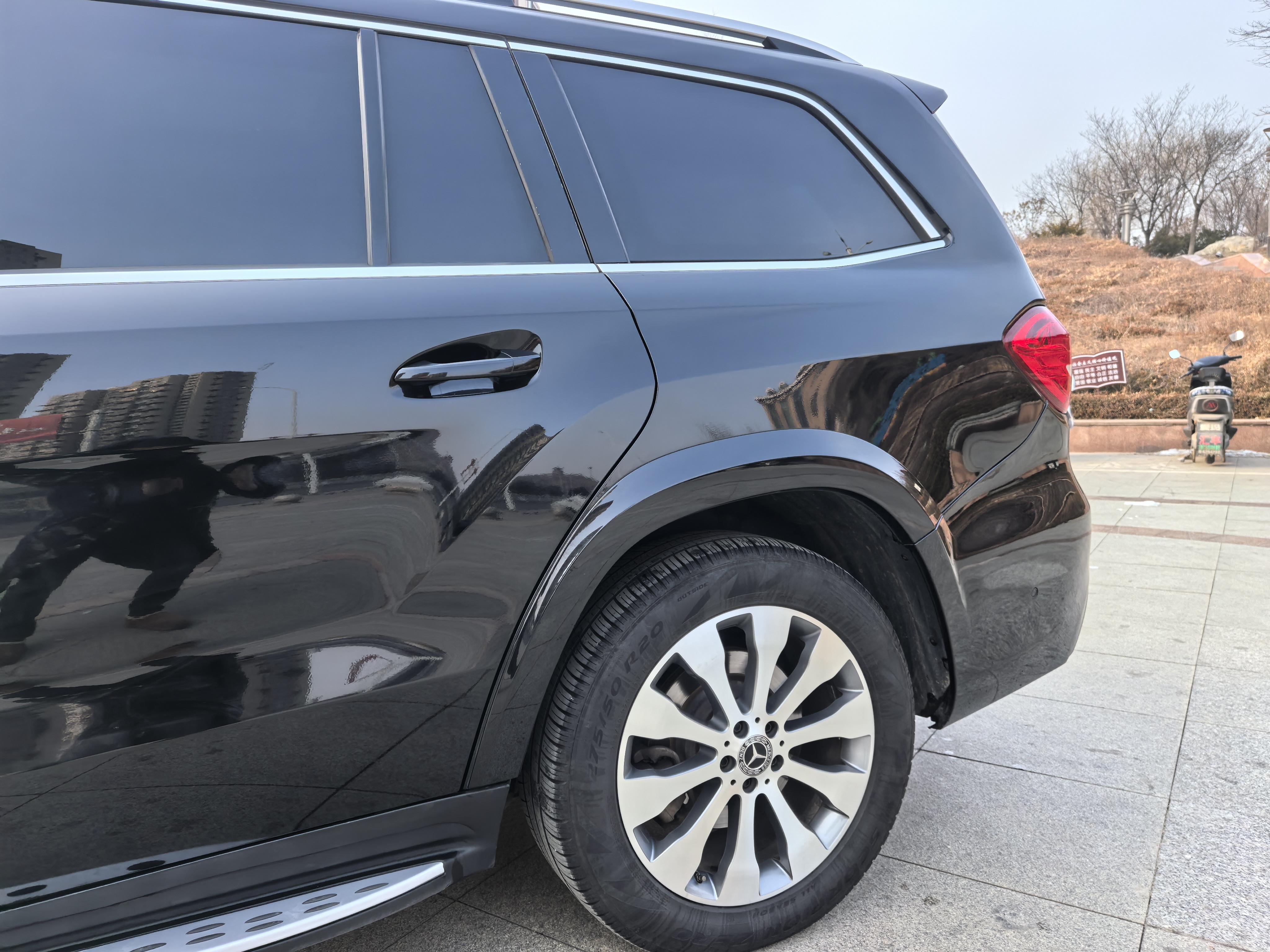 Mercedes-Benz GLS 2017 thumb 6