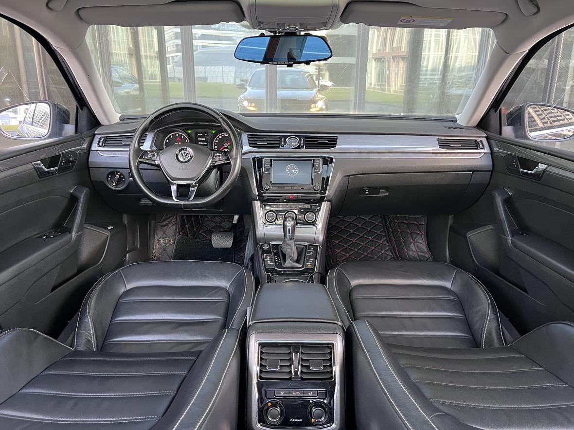 Volkswagen Passat 2018 thumb 7