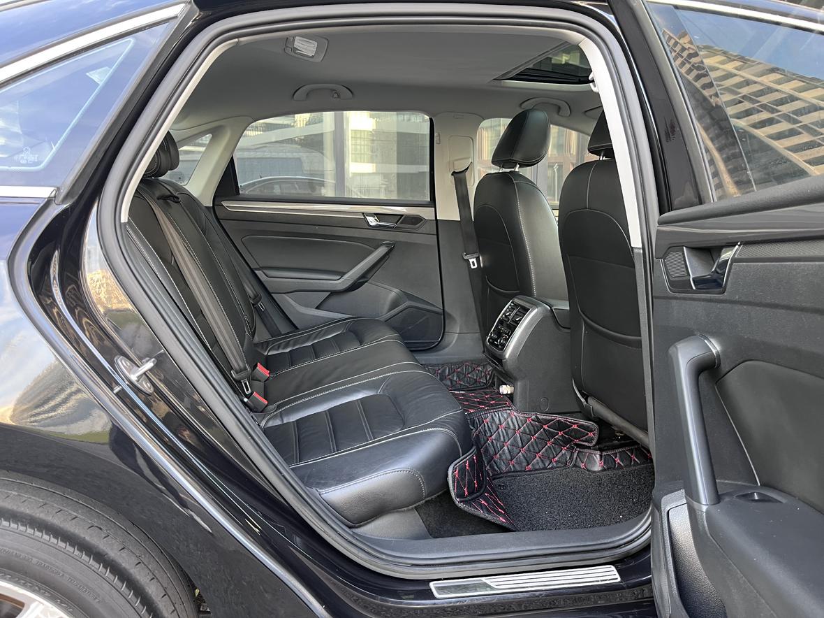 Volkswagen Passat 2018 thumb 11
