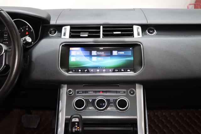 Land Rover Range Rover Sport 2018 thumb 12