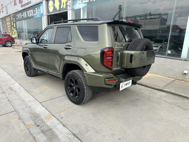 Tank 400 2023 thumb 5