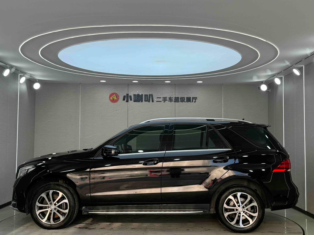 Mercedes-Benz GLE 2017 thumb 2