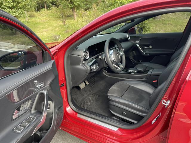 Mercedes-Benz A-Class 2021 thumb 5