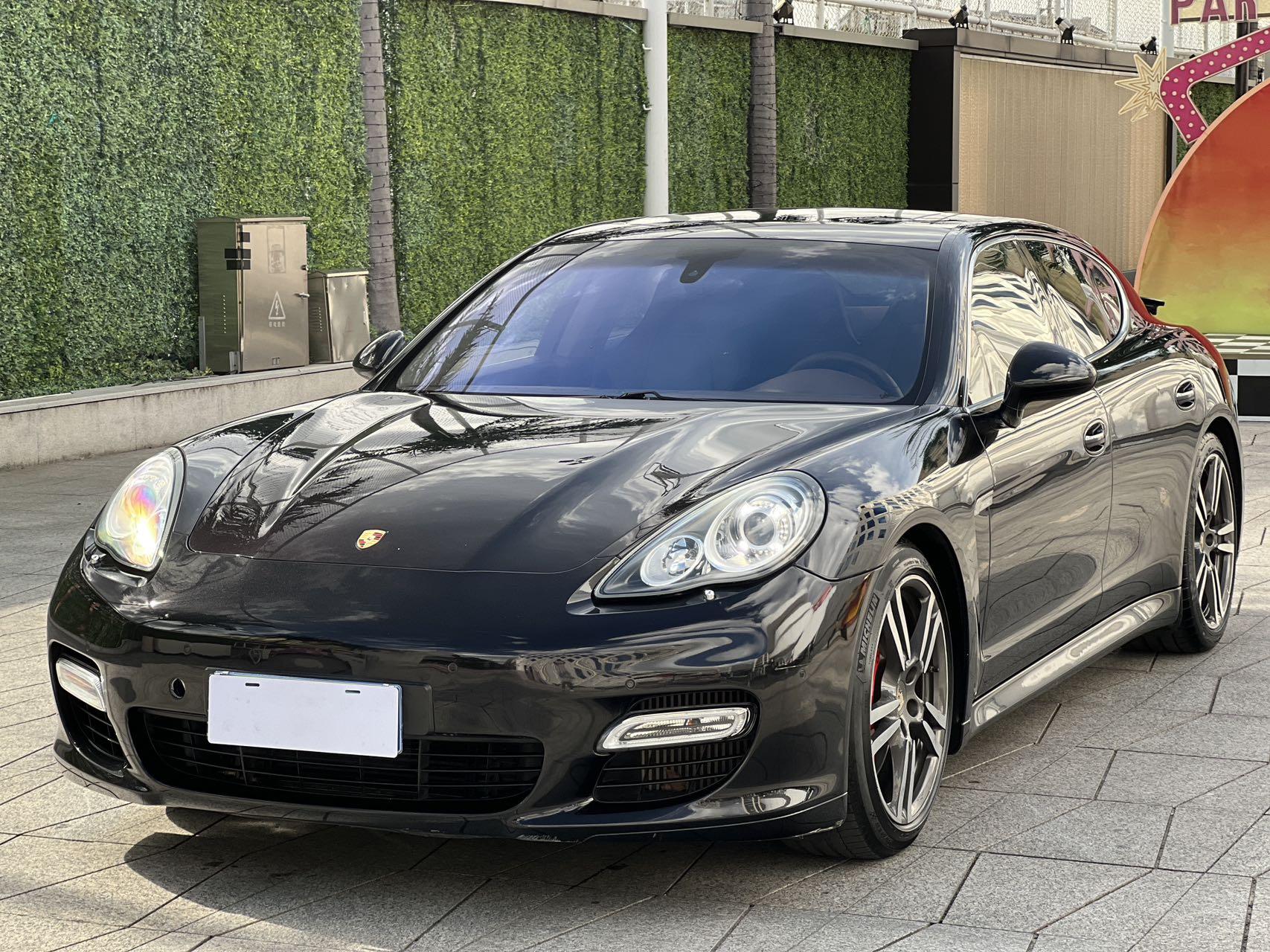 Porsche Panamera 2011 thumb 11