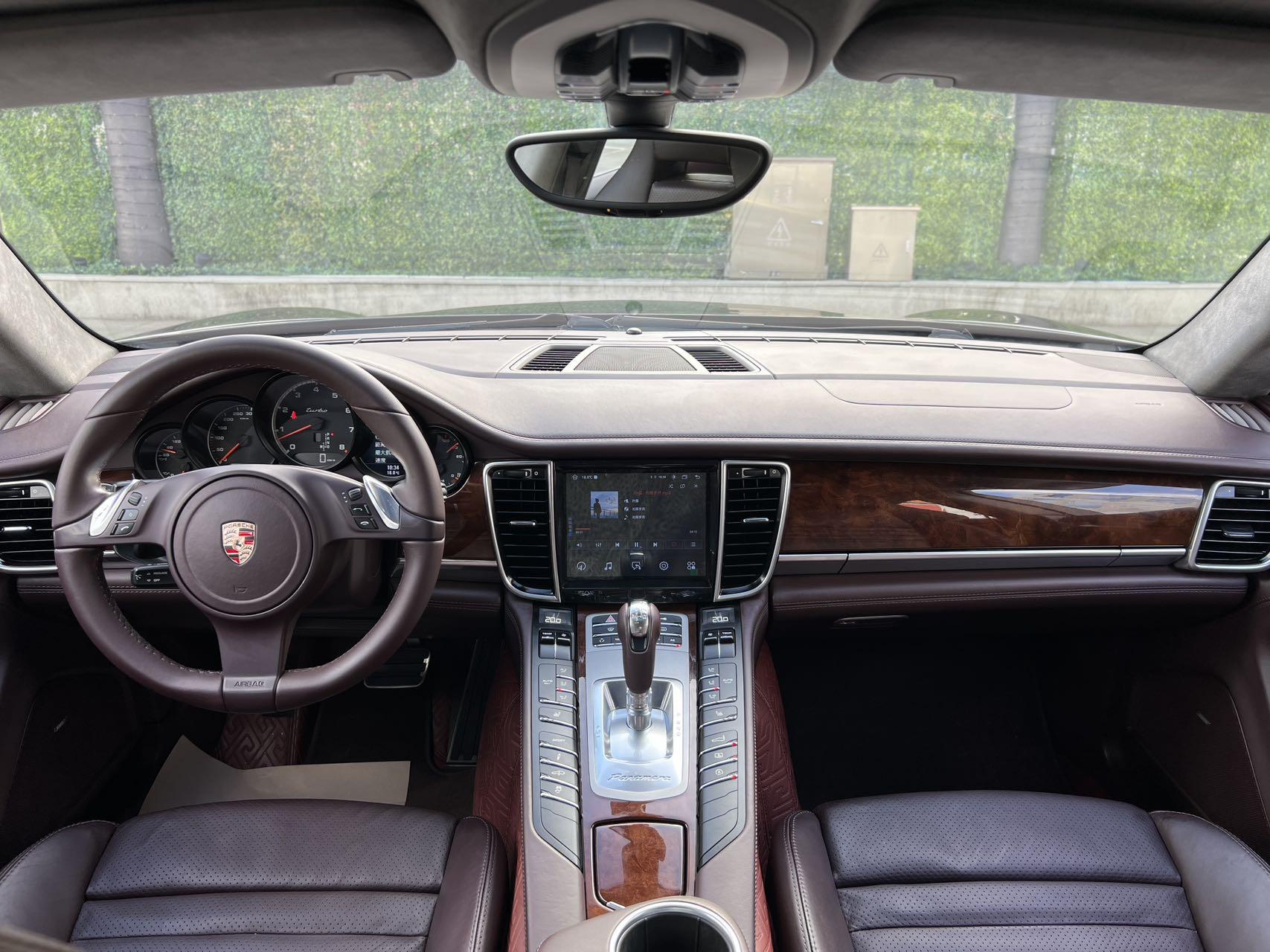 Porsche Panamera 2011 thumb 12