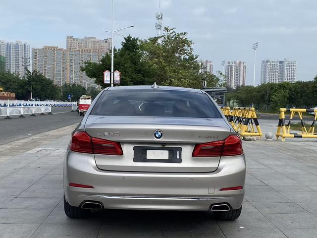 BMW 5 серии 2020 thumb 2